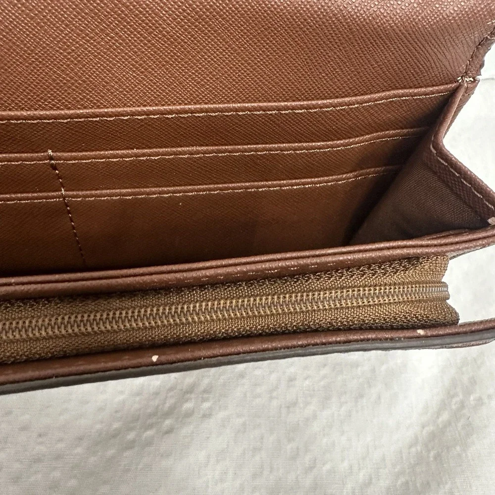 Brown Fossil Cleo Clutch Wallet - Genuine Cow Hide Leather Coin purse Pebbled 8